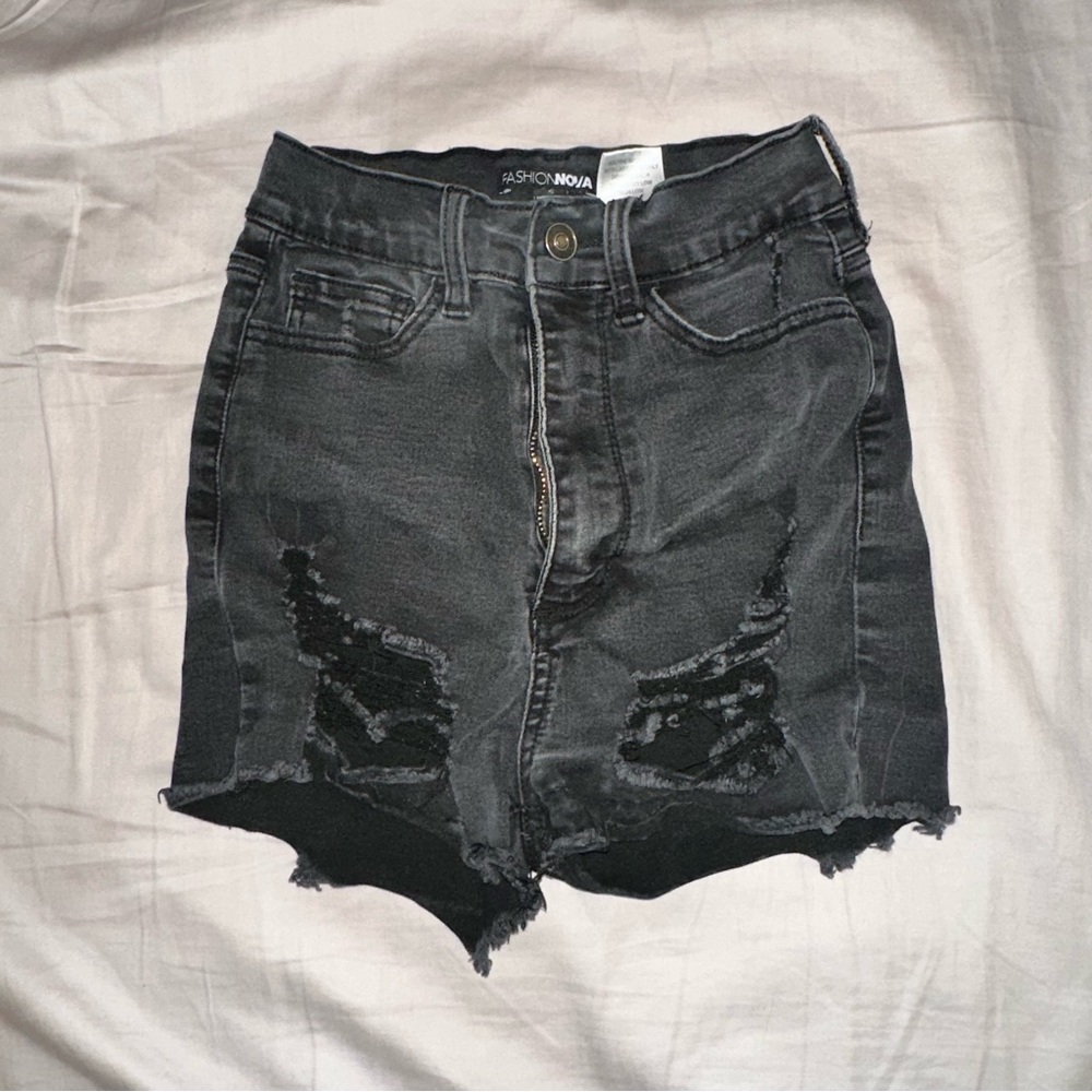 Size 5 Fashion Nova High Waist Black Ripped Shorts